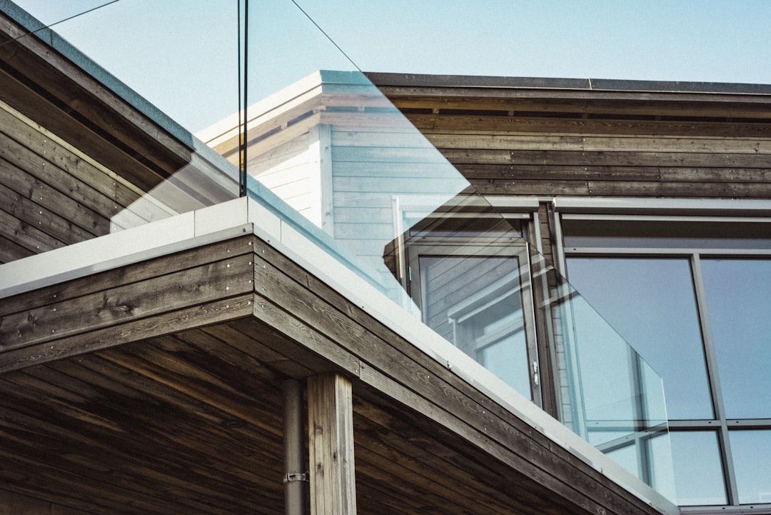 Glass balustrade on a contemporary balcony